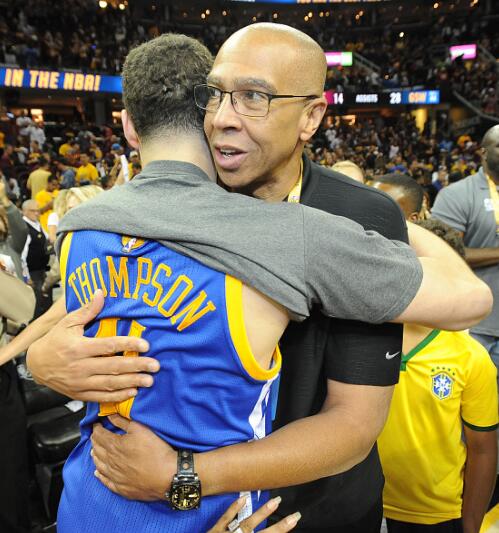 关键球频繁 关键球频繁