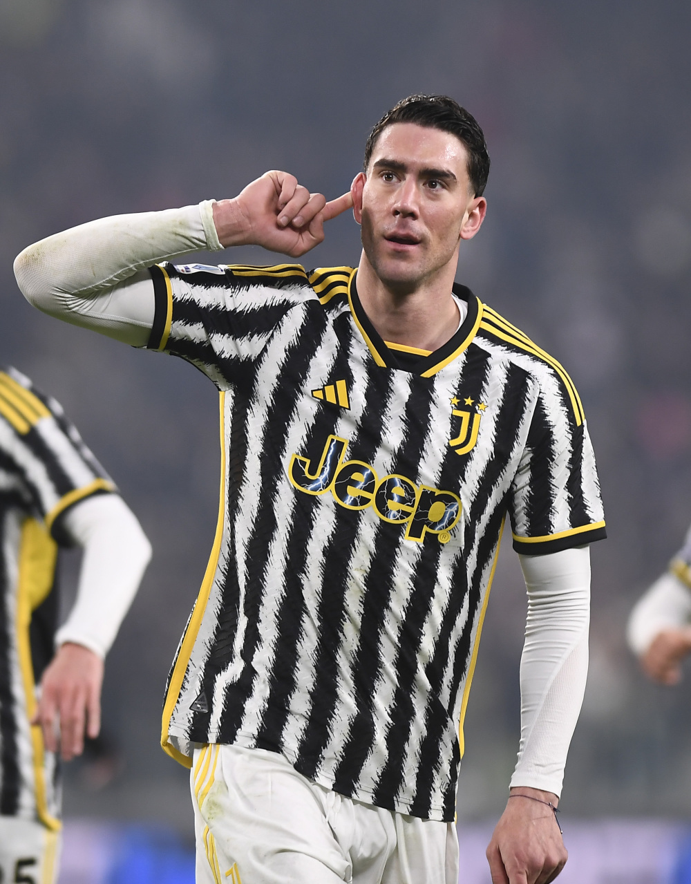 需据此调整 需据此调整